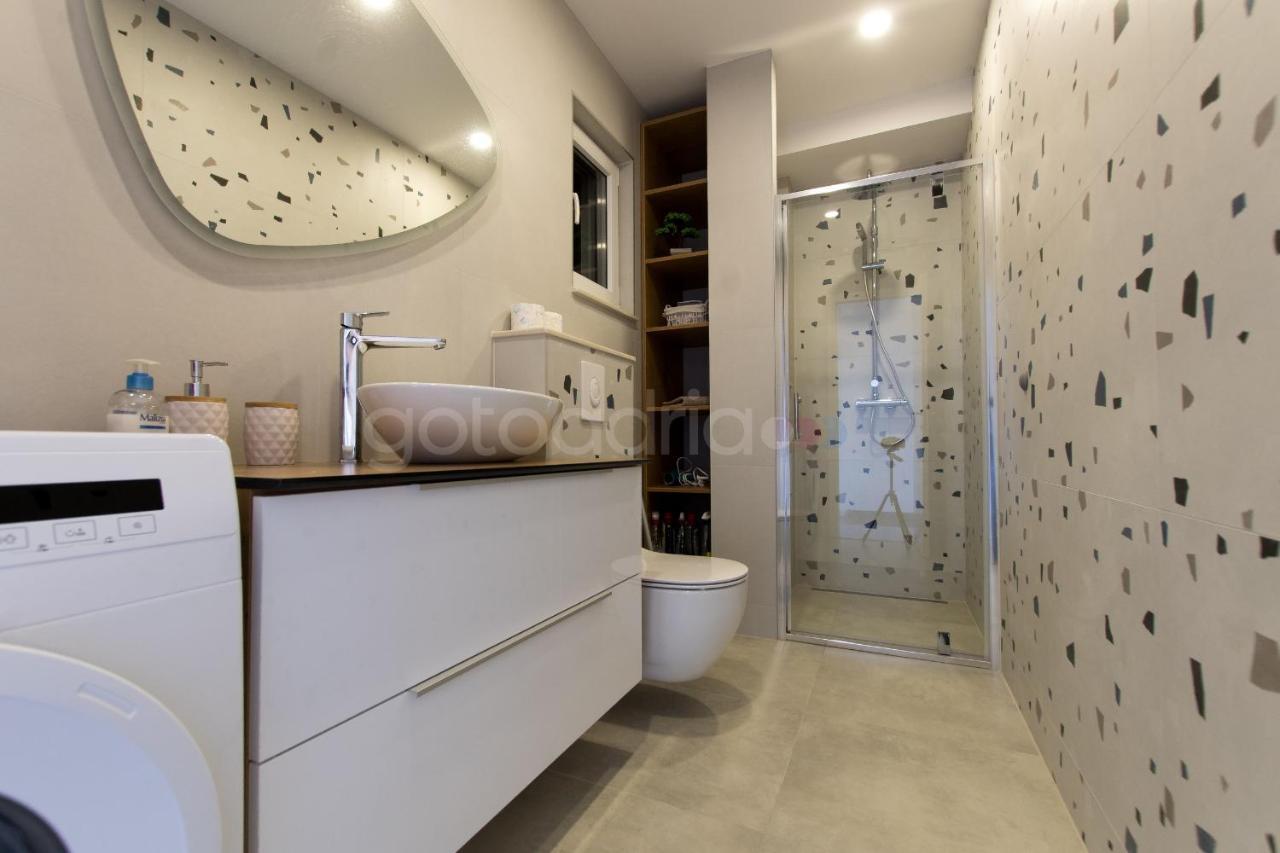 Seashell - Luxury Seaview Apartments Makarska Eksteriør bilde